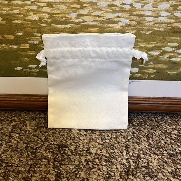 Dior jewelry pouch with drawstring 6”x5” - Picture 2 of 2